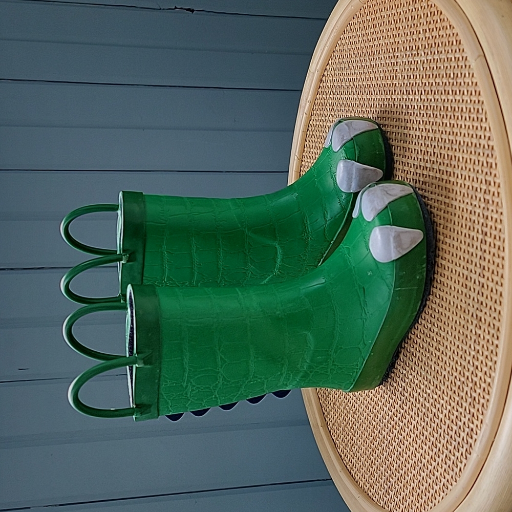 Cat and Jack dino rain boots